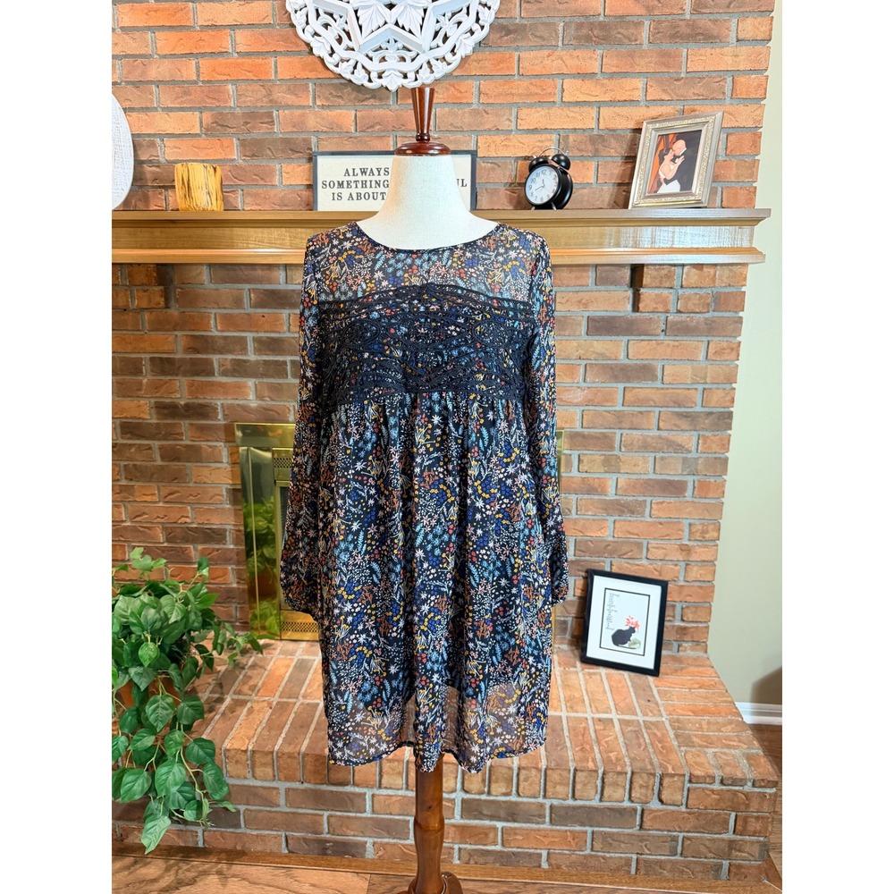 Target Floral Mini Dress Womens Black Crochet Lace Long Sleeve Medium Large
